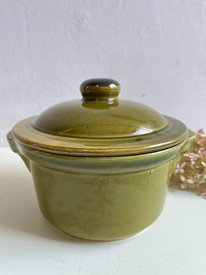 Terrine en grès olive