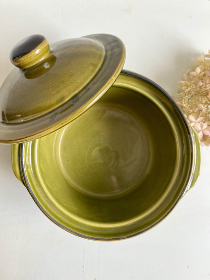 Terrine en grès olive