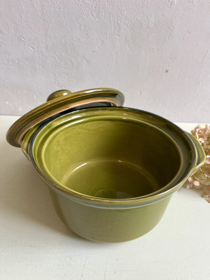 Terrine en grès olive
