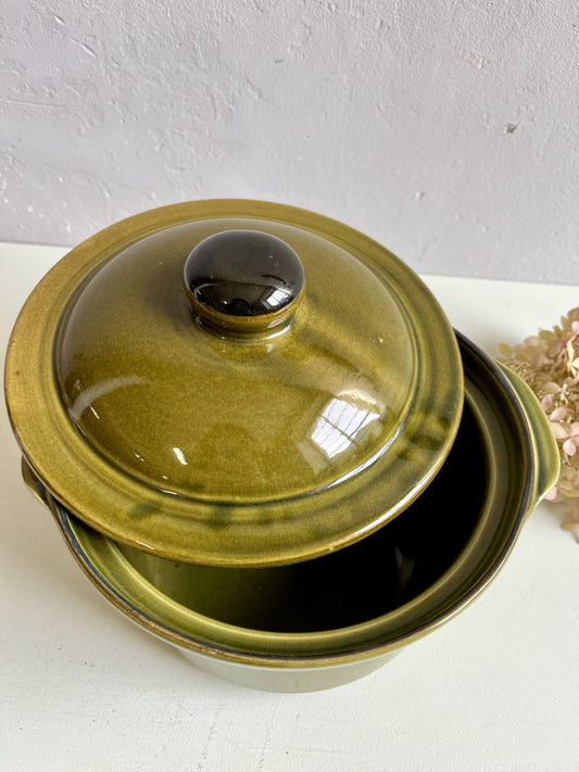 Terrine en grès olive