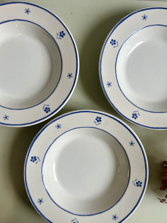 3 assiettes creuses