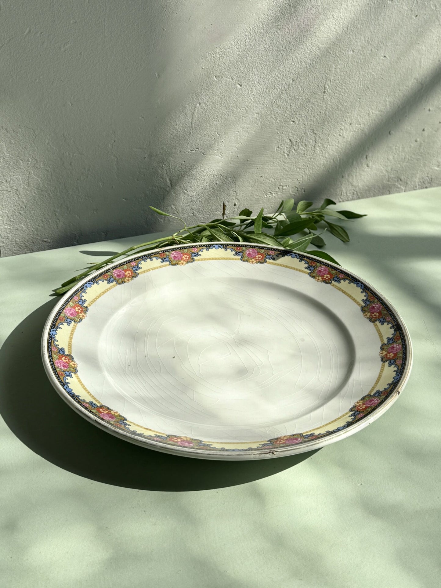 1 assiette plate Saint-Amand