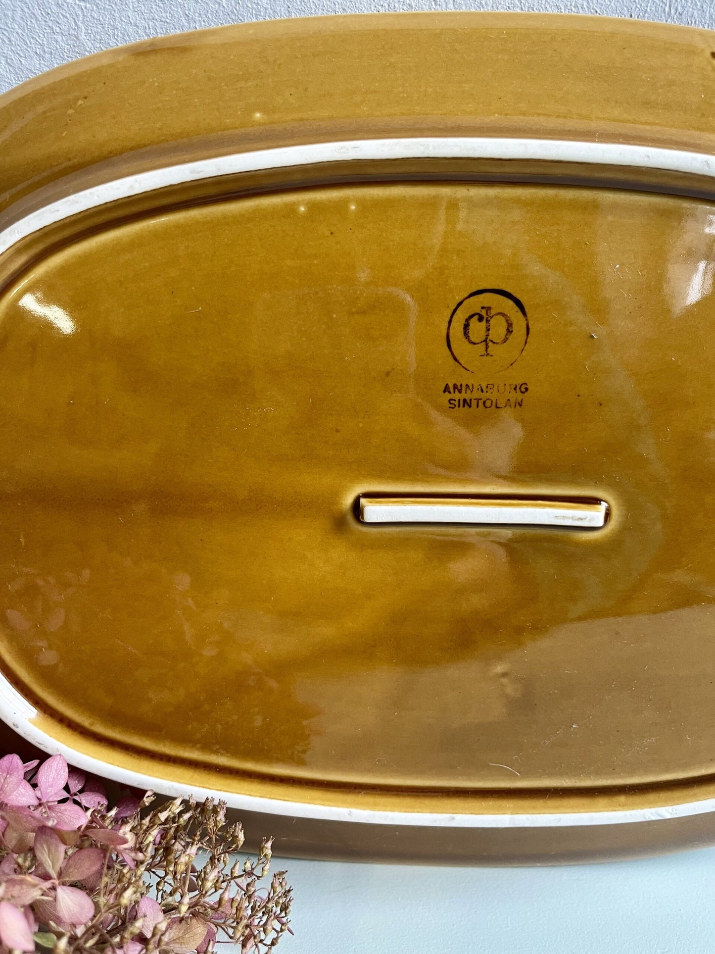 Plat de présentation grand modèle