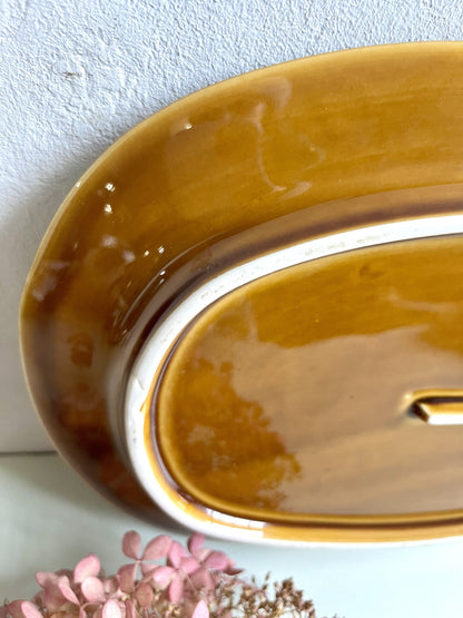 Plat de présentation moyen modèle