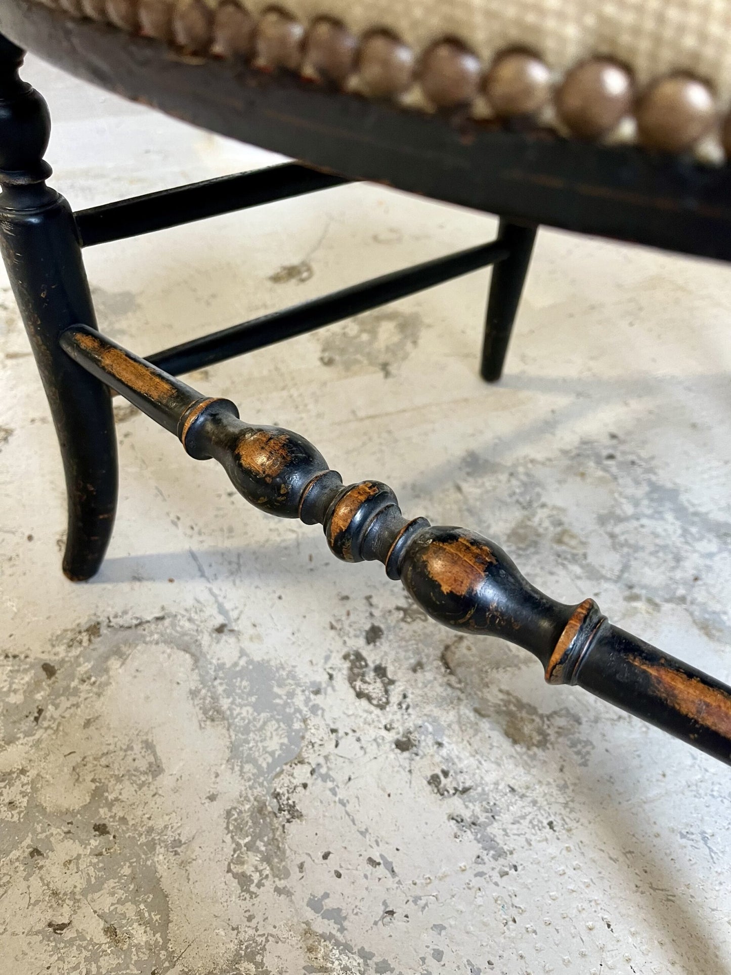 Chaises brodées fleurs