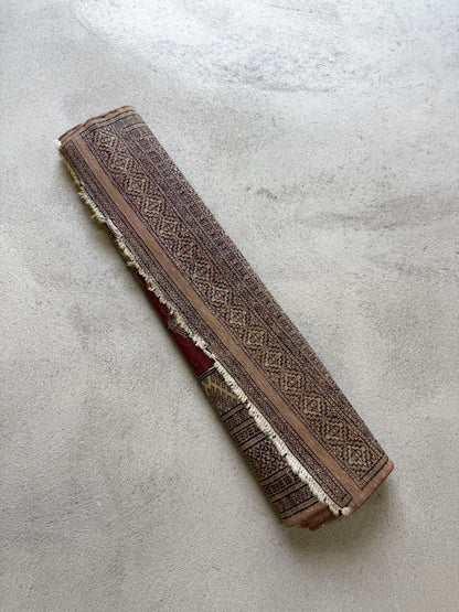 Tapis persan rouge vintage