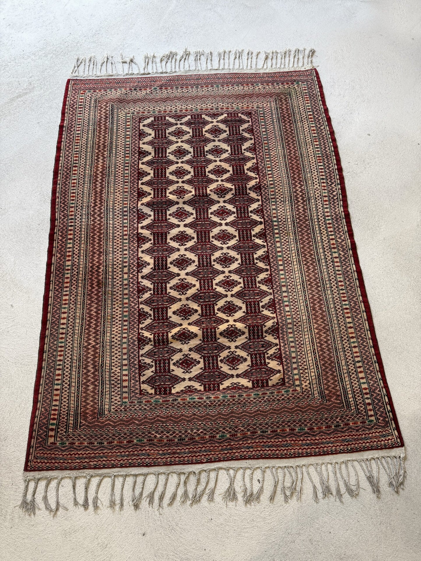Tapis oriental rouge