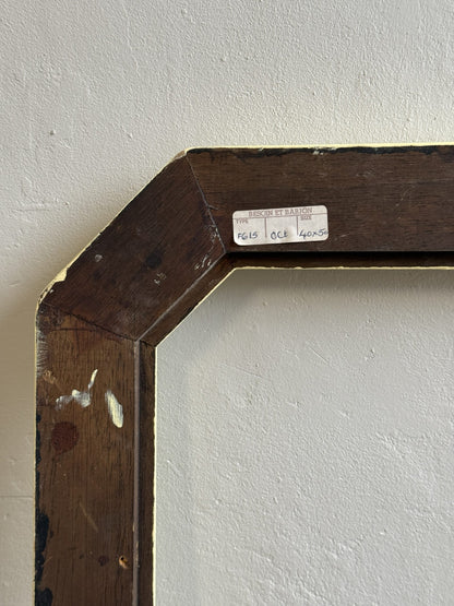 Cadre en bois jaune pastel