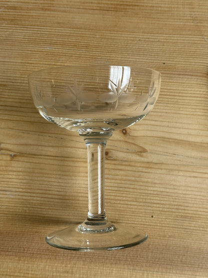 Lot de 5 coupes gravées en cristal