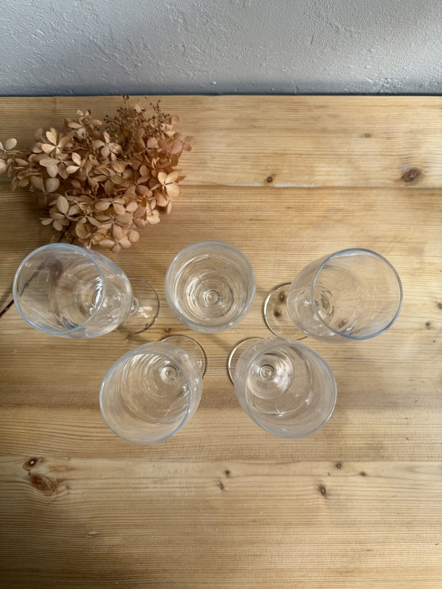 Lot de 5 flûtes en verre