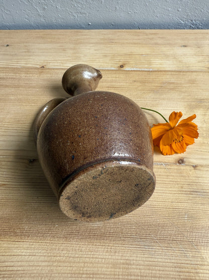 Vase/soliflore en grès avec anse