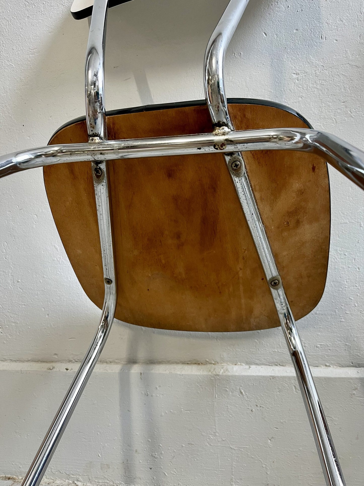 Chaises en Formica blanc x2