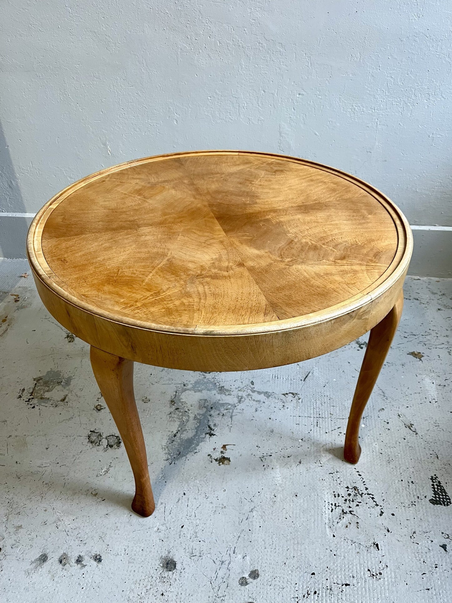 Table basse ronde vintage