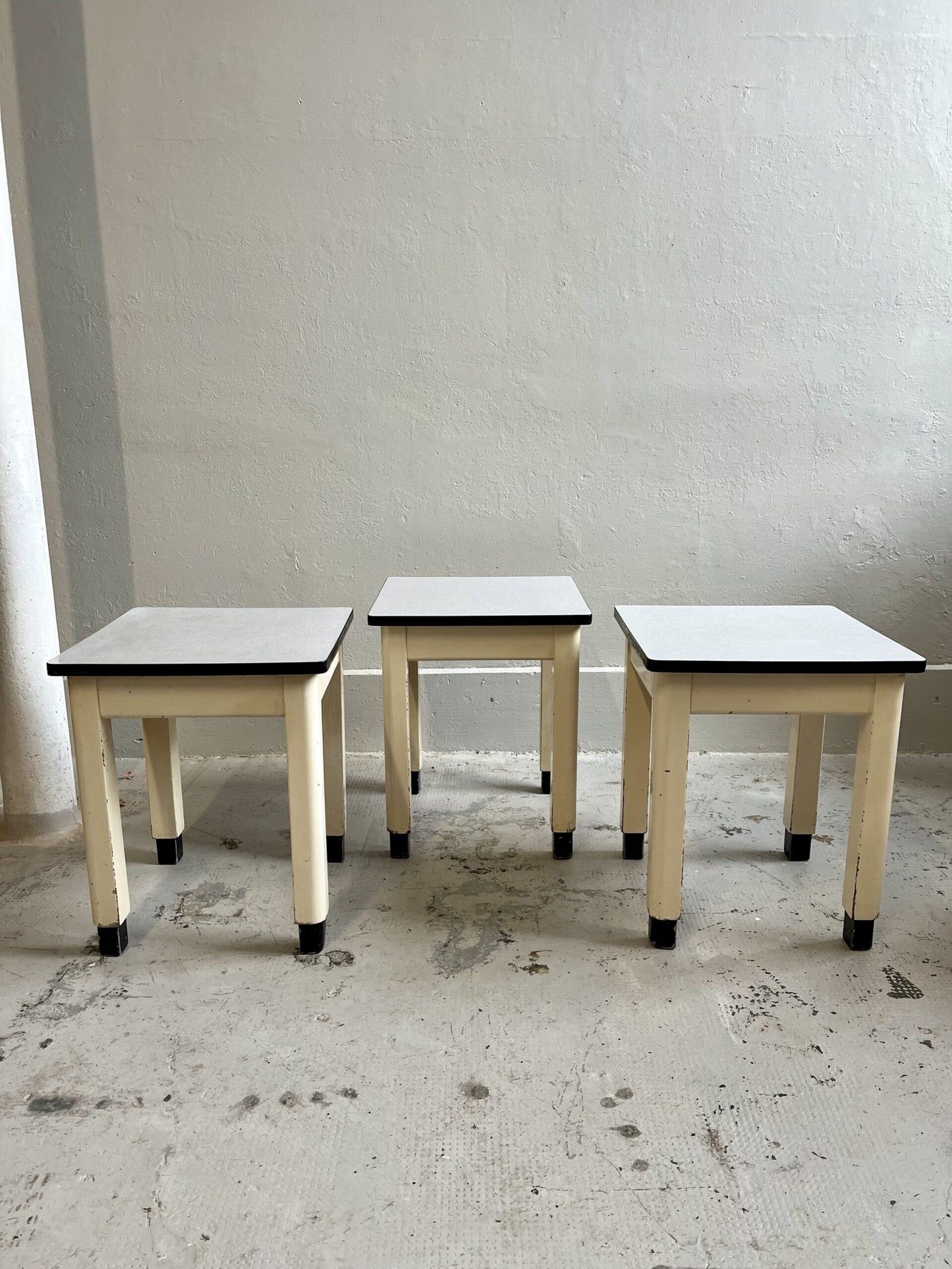 Tabouret vintage en bois et Formica années 50