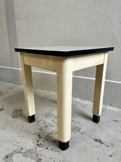 Tabouret vintage en bois et Formica années 50