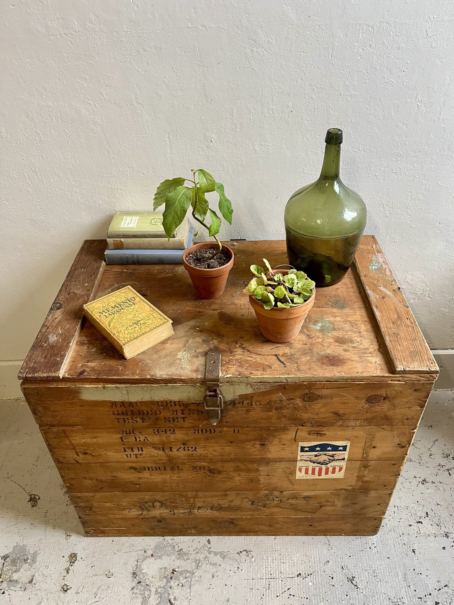 Caisse militaire américaine vintage