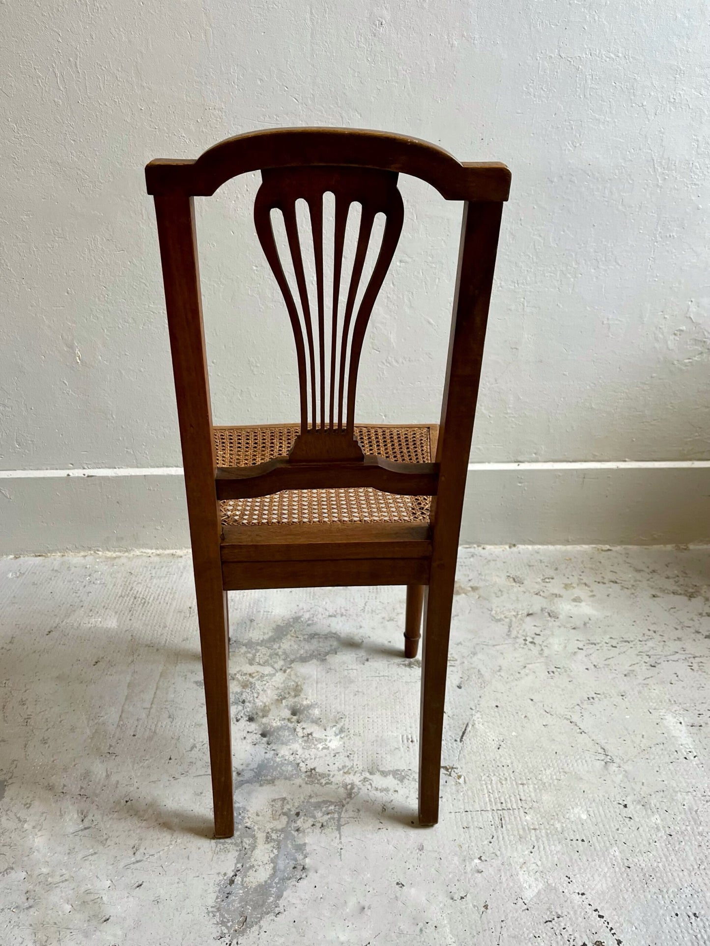 Chaise dossier lyre et cannage