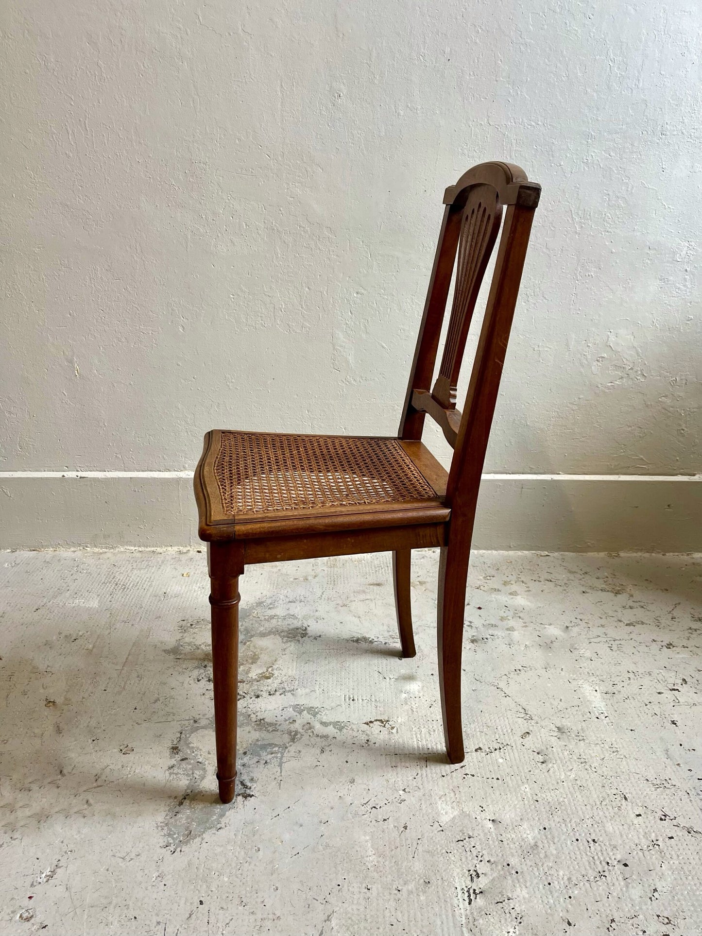 Chaise dossier lyre et cannage