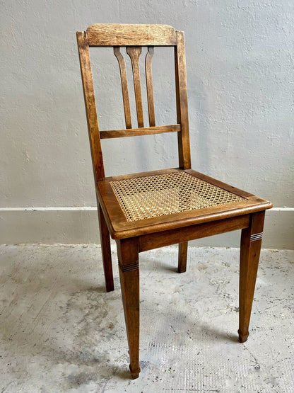 Chaise bois et cannage