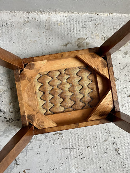 Tabouret assise fleurie