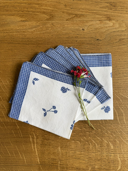 Lot de 5 serviettes en tissu blanc décor bleu