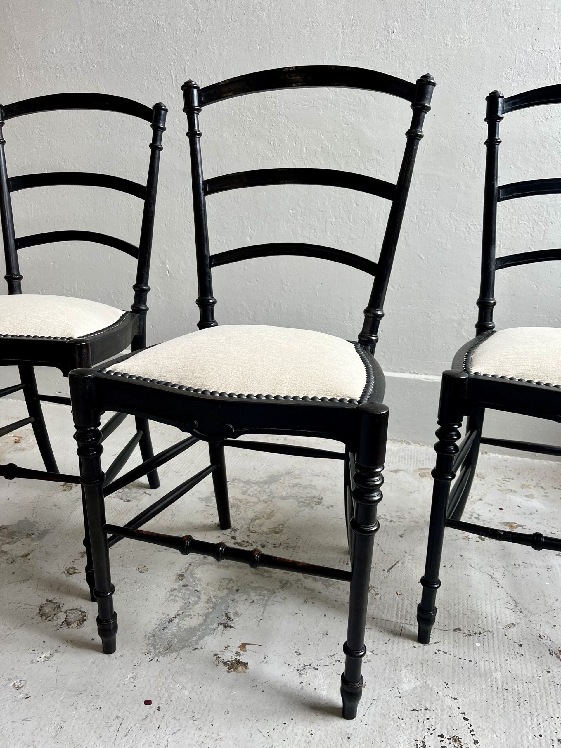 Chaises Napoléon III retapissées  Meubles Patine