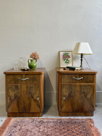Paire de chevets vintage en bois