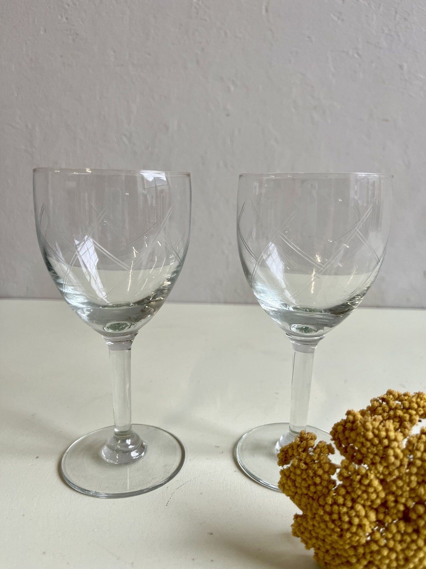 Lot de 3 verres à vin
