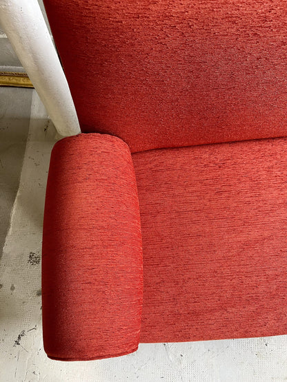 Canapé ancien rouge orangé