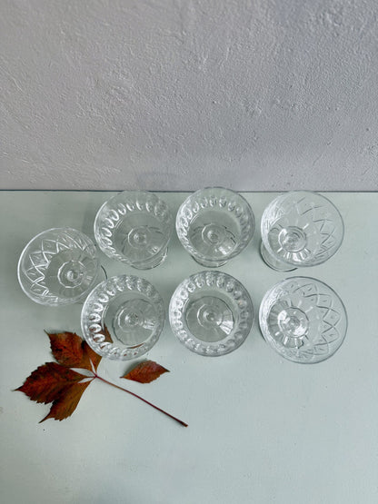 Coupes à champagne ciselées - lot de 7