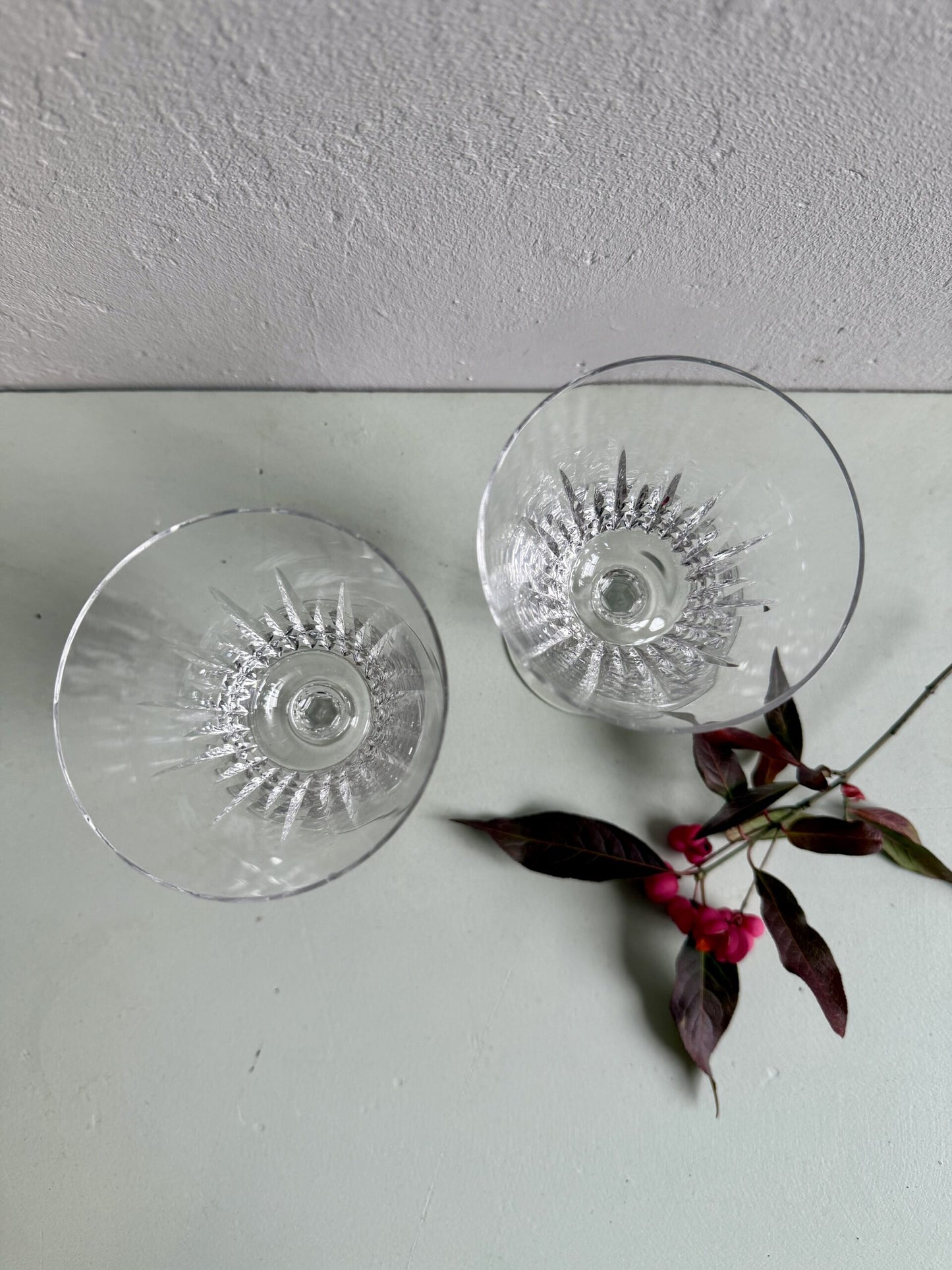 Verres à pied en cristal ciselé - lot de 2