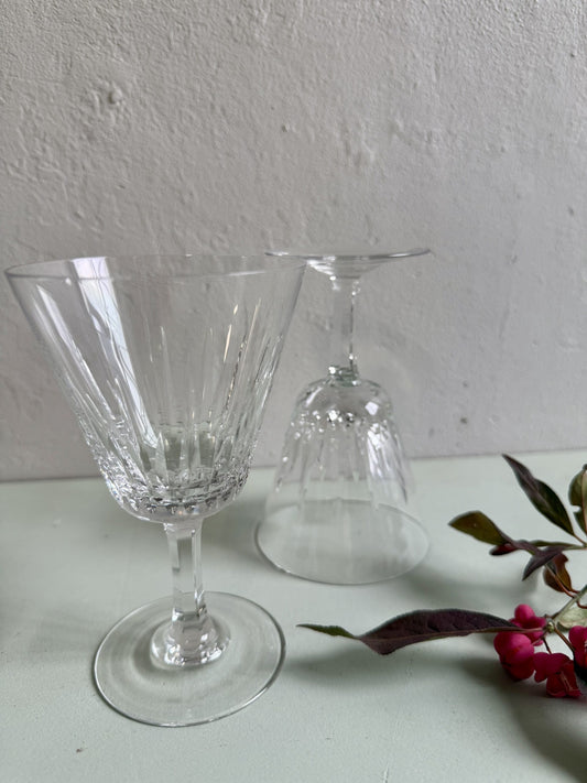 Verres à pied en cristal ciselé - lot de 2