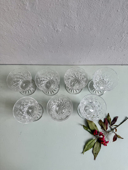 Verres à pieds en cristal ciselé - lot de 7