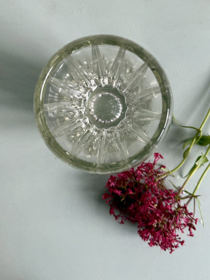 Vase en verre ciselé 4