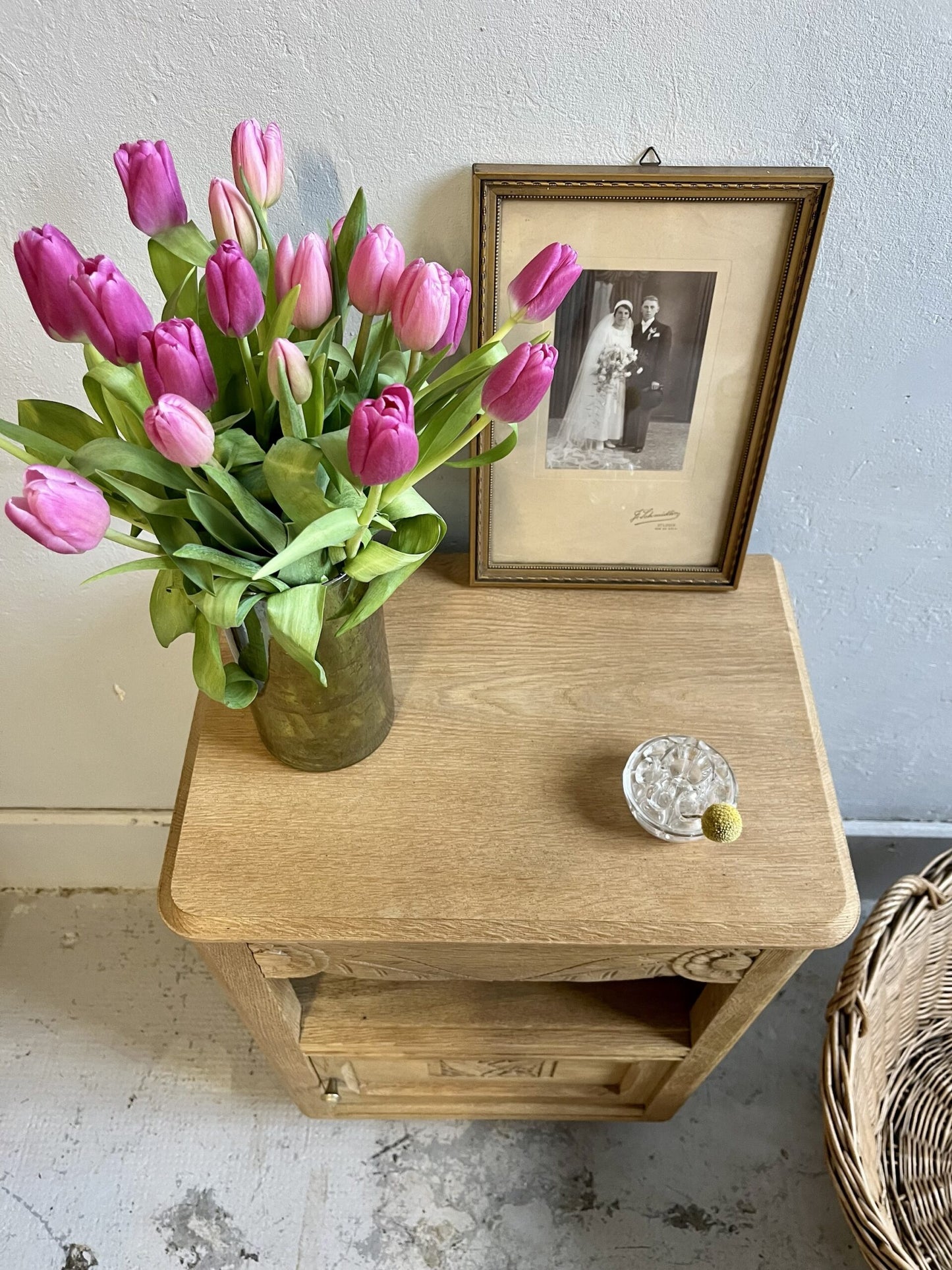 Chevet art déco tiroir gravé