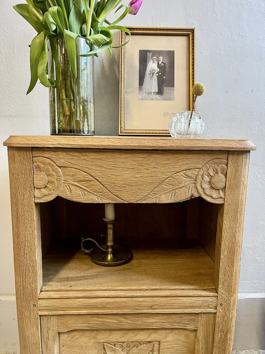 Chevet art déco tiroir gravé