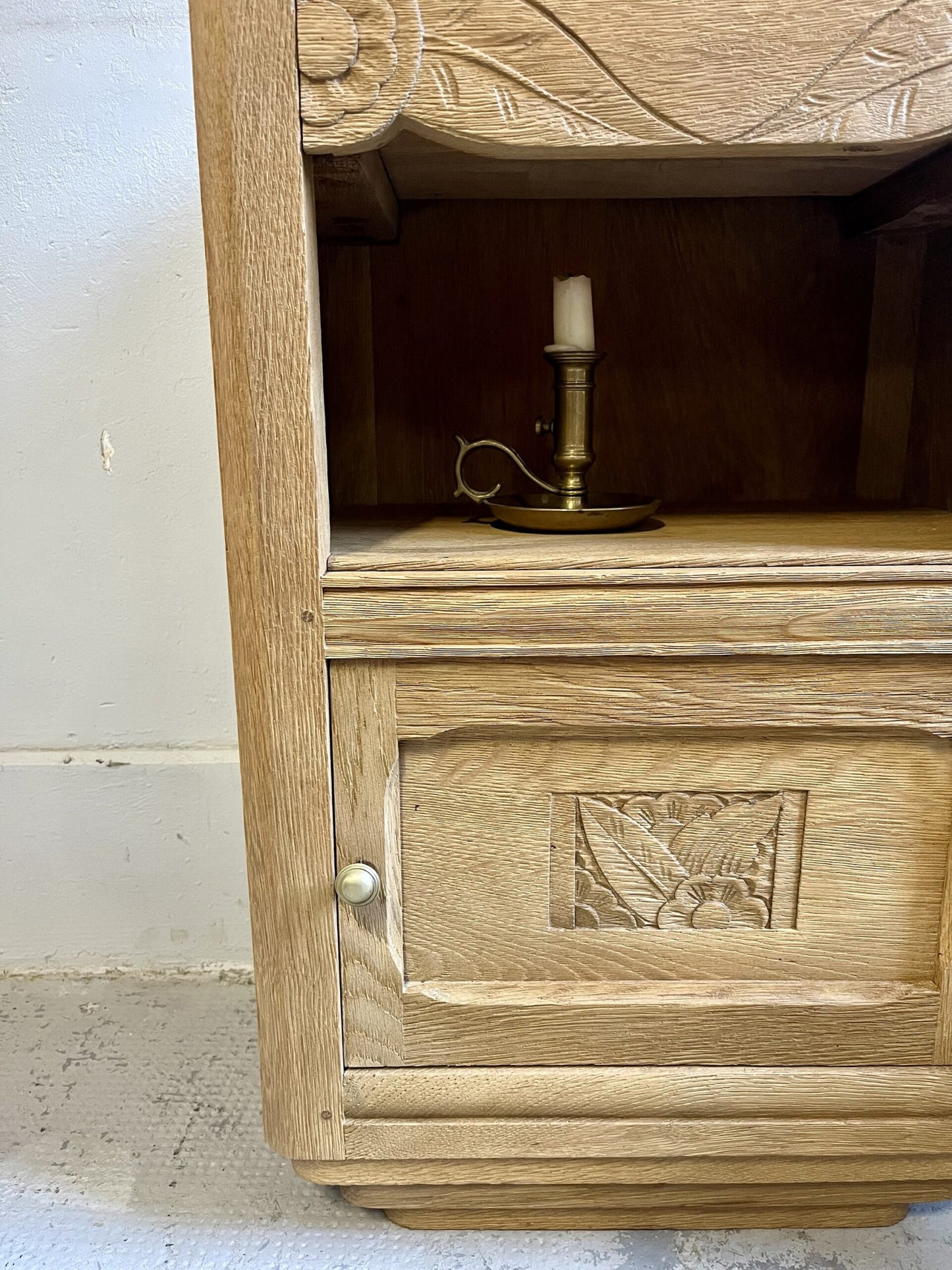 Chevet art déco tiroir gravé