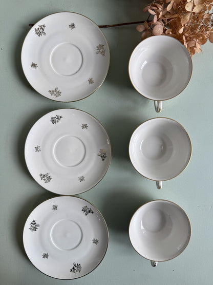 Lot de 3 tasses et coupelles en porcelaine Pillivuyt & Cie