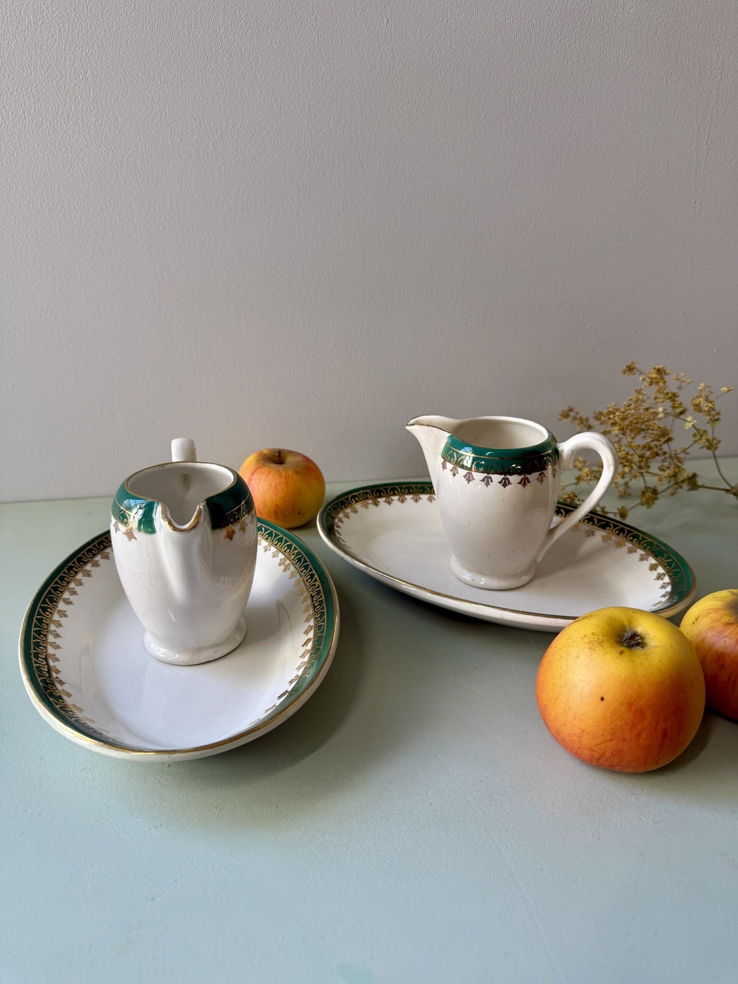 Pot à lait et ravier modèle Emery de Sarreguemines