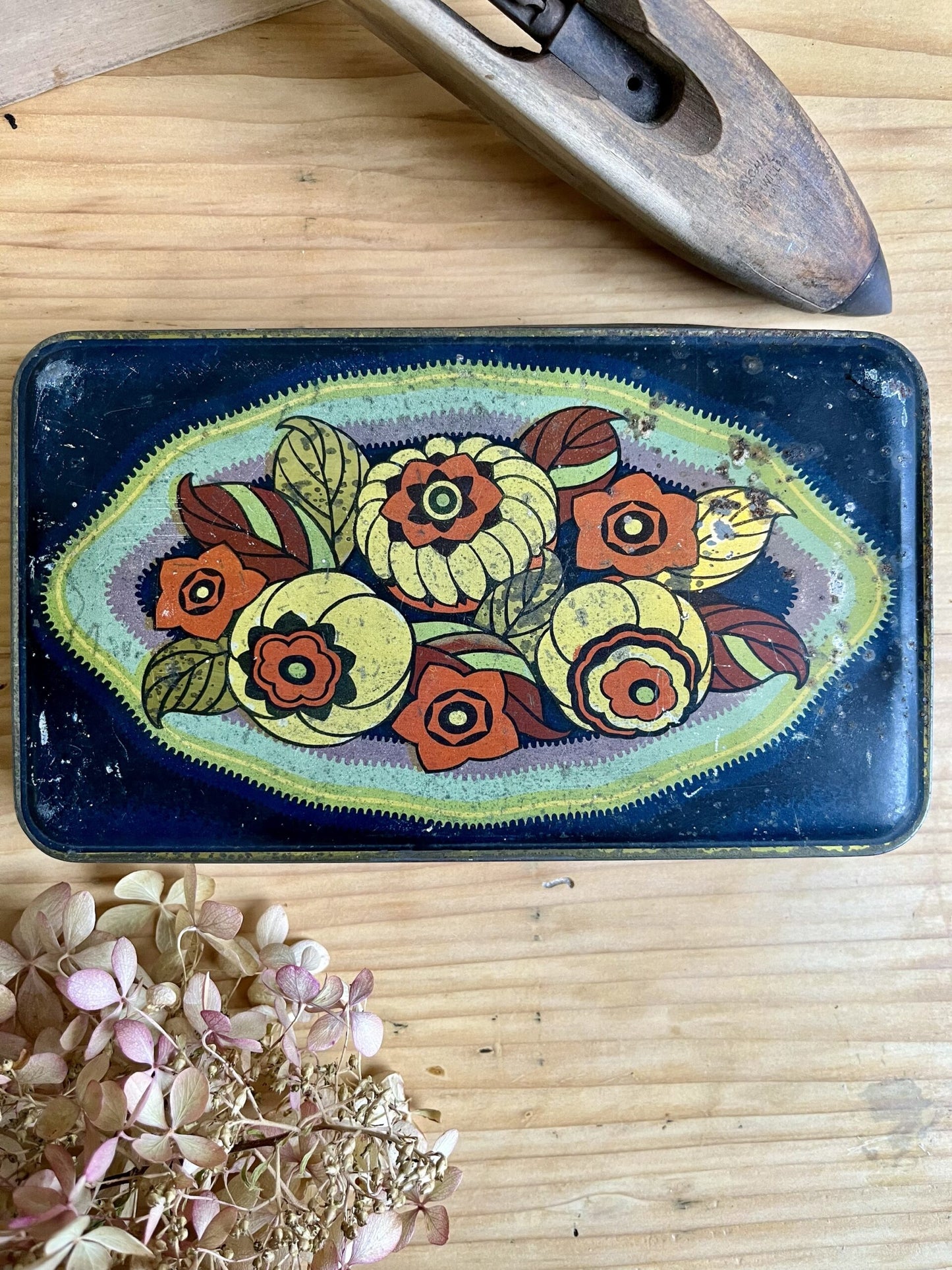 Boîte en métal vintage 3