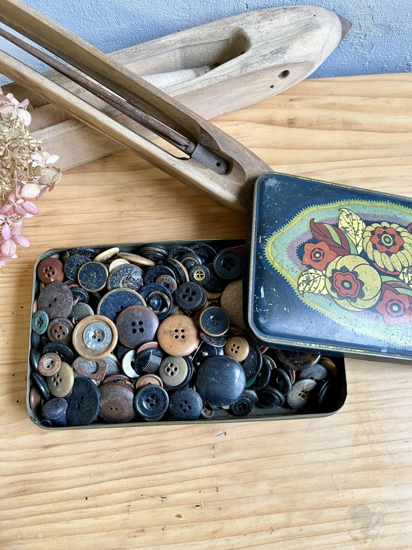 Boîte en métal vintage 3