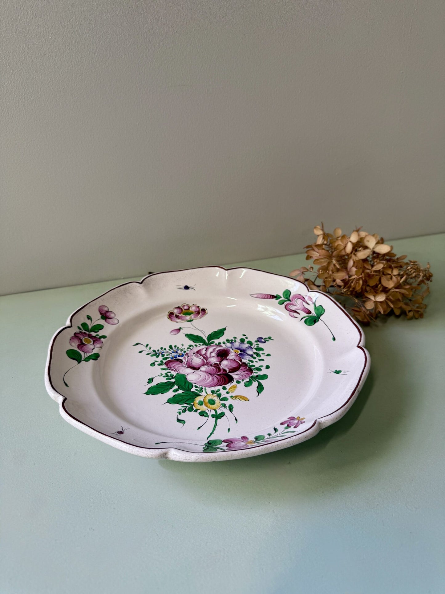 Assiette semi-creuse décor Strasbourg fait main