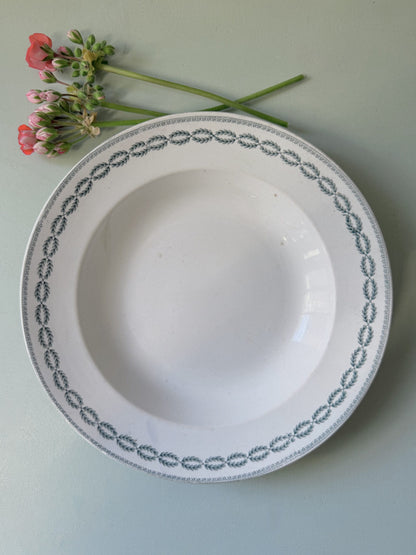 Assiette à soupe Sarreguemines modèle Nobilis