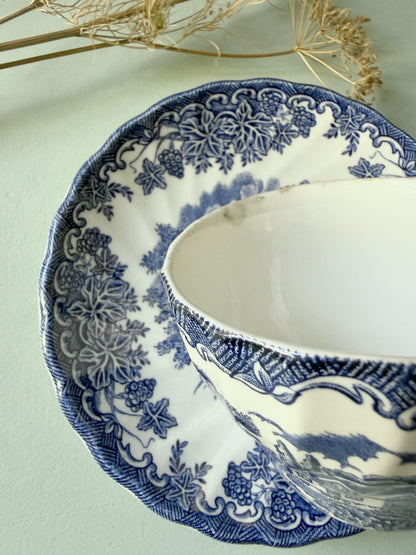 Tasse avec coupelle The Brook Staffordshire Myott