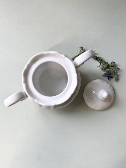 Service à thé en porcelaine modèle Sylvia