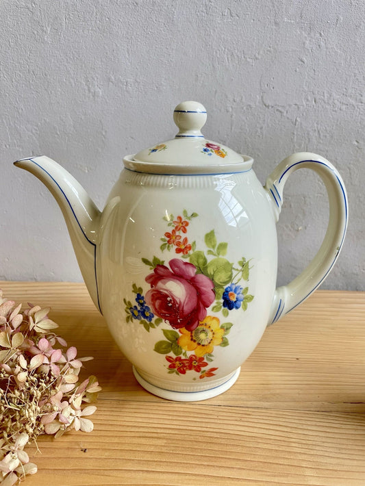 Théière et pot à lait - Motif fleuri vintage