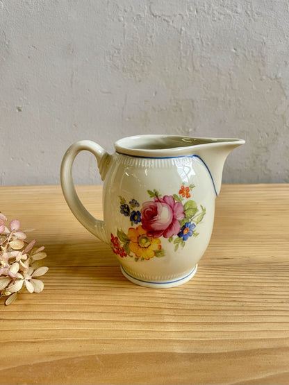 Théière et pot à lait - Motif fleuri vintage