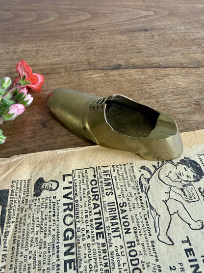 Cendrier en étain en forme de chaussure