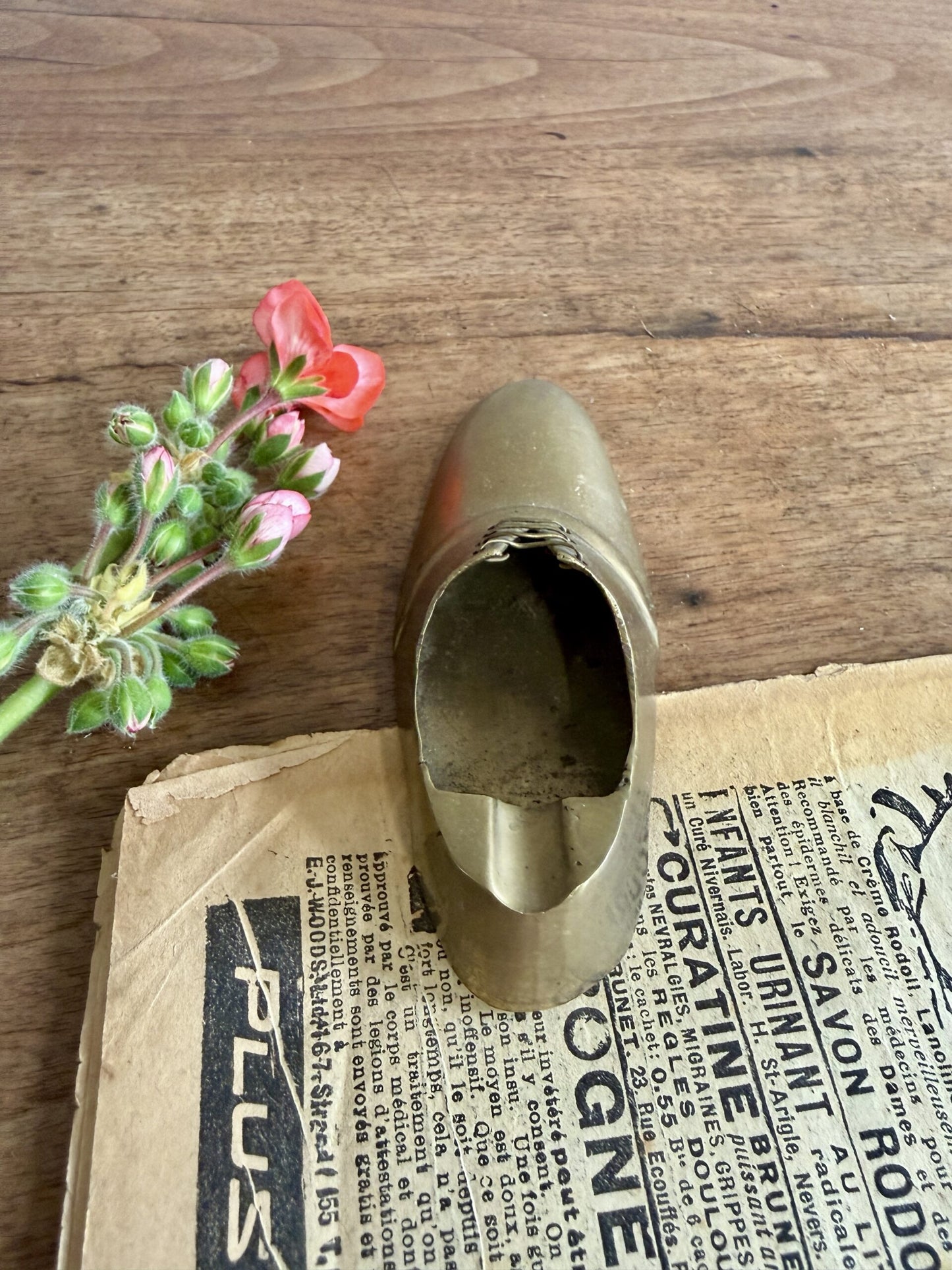 Cendrier en étain en forme de chaussure