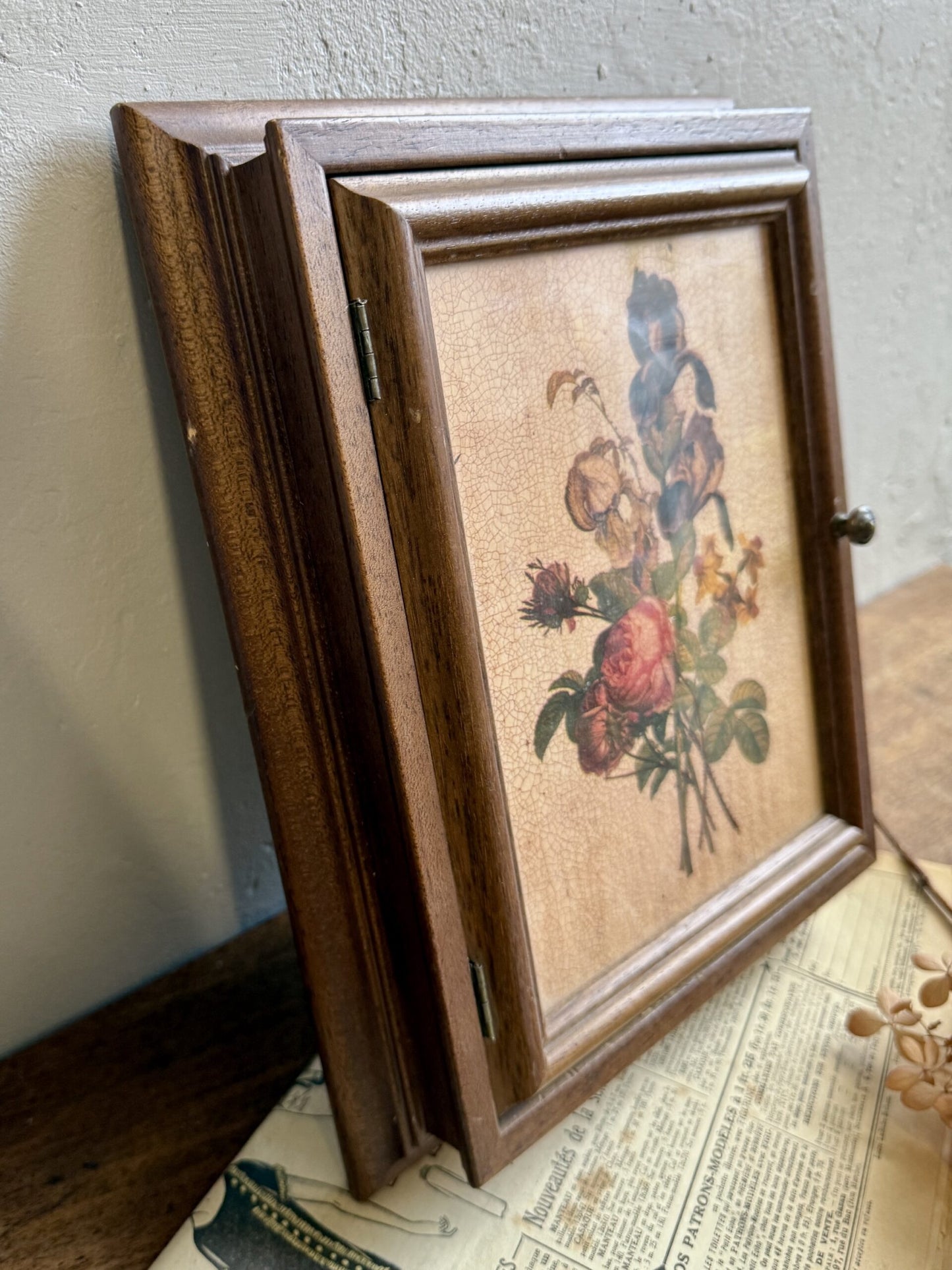 Boîte à clés vintage en bois